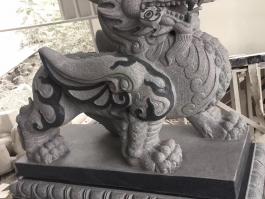 Pixiu natural stone sculpture