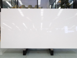 White marble look quartz stone slab